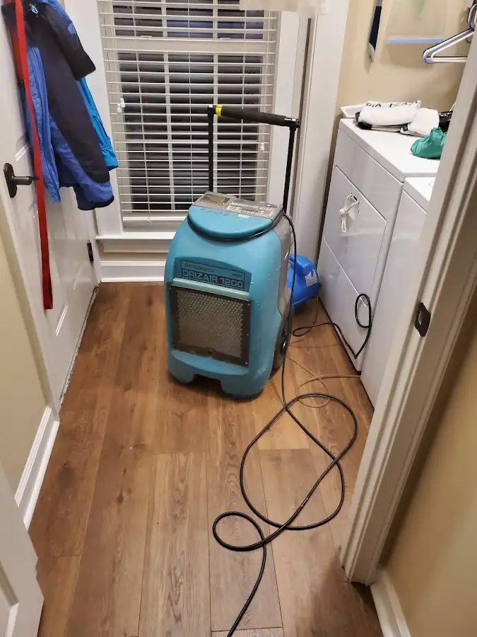 Commercial dehumidifier deployed for Crawl Space Restoration in Woodstock
